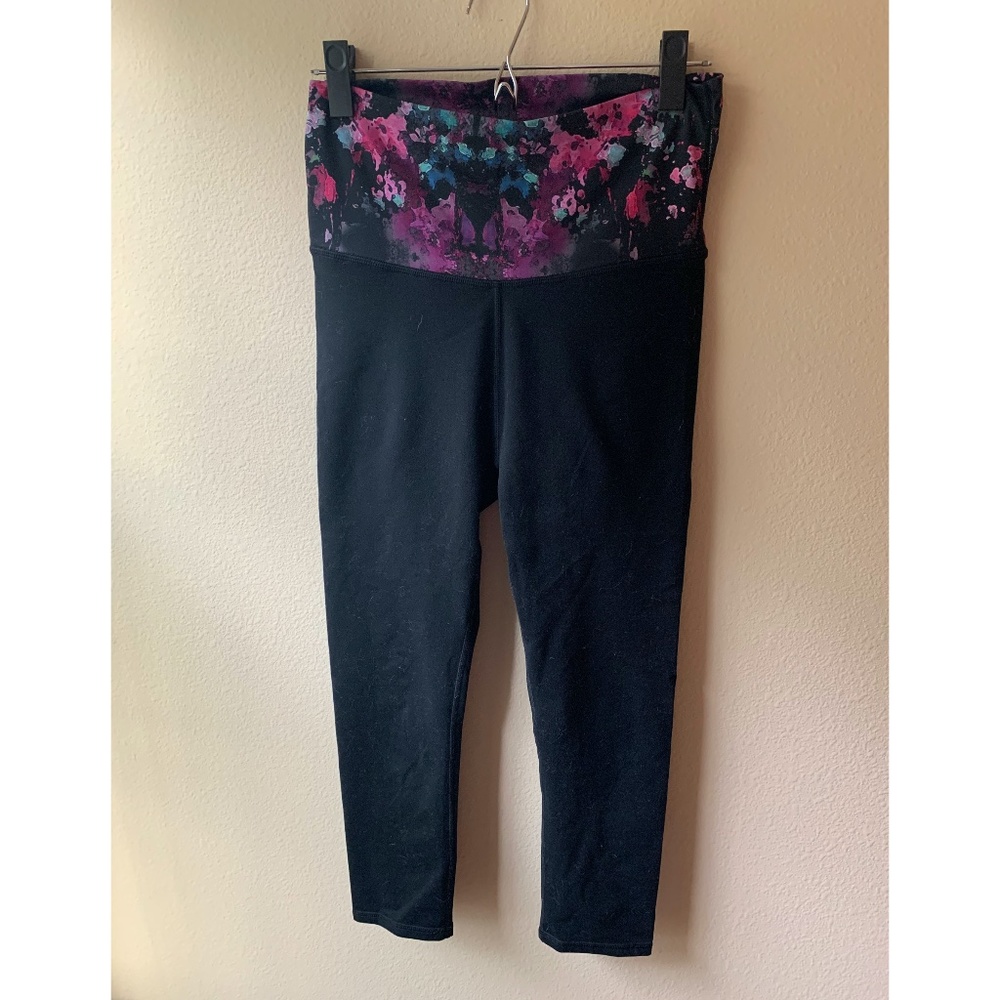 Fabletics Capri Fold-Over Black Leggings- XS